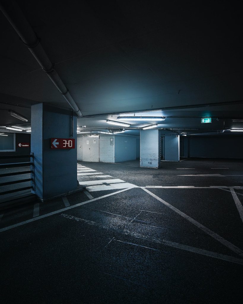 Controllo accessi Milano: maggiore sicurezza per parcheggi e magazzini